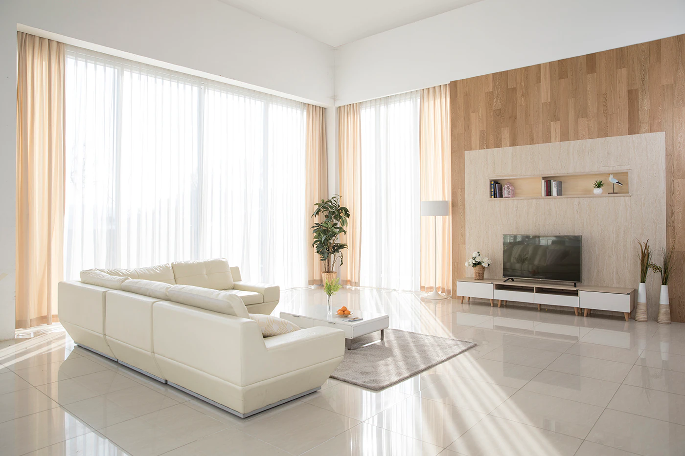 LIVING ROOM (거실)